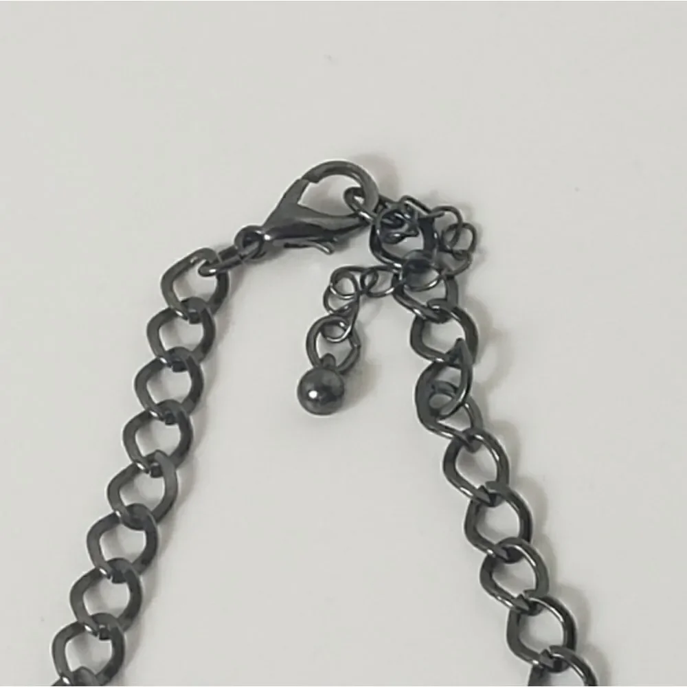 unbranded statement necklace